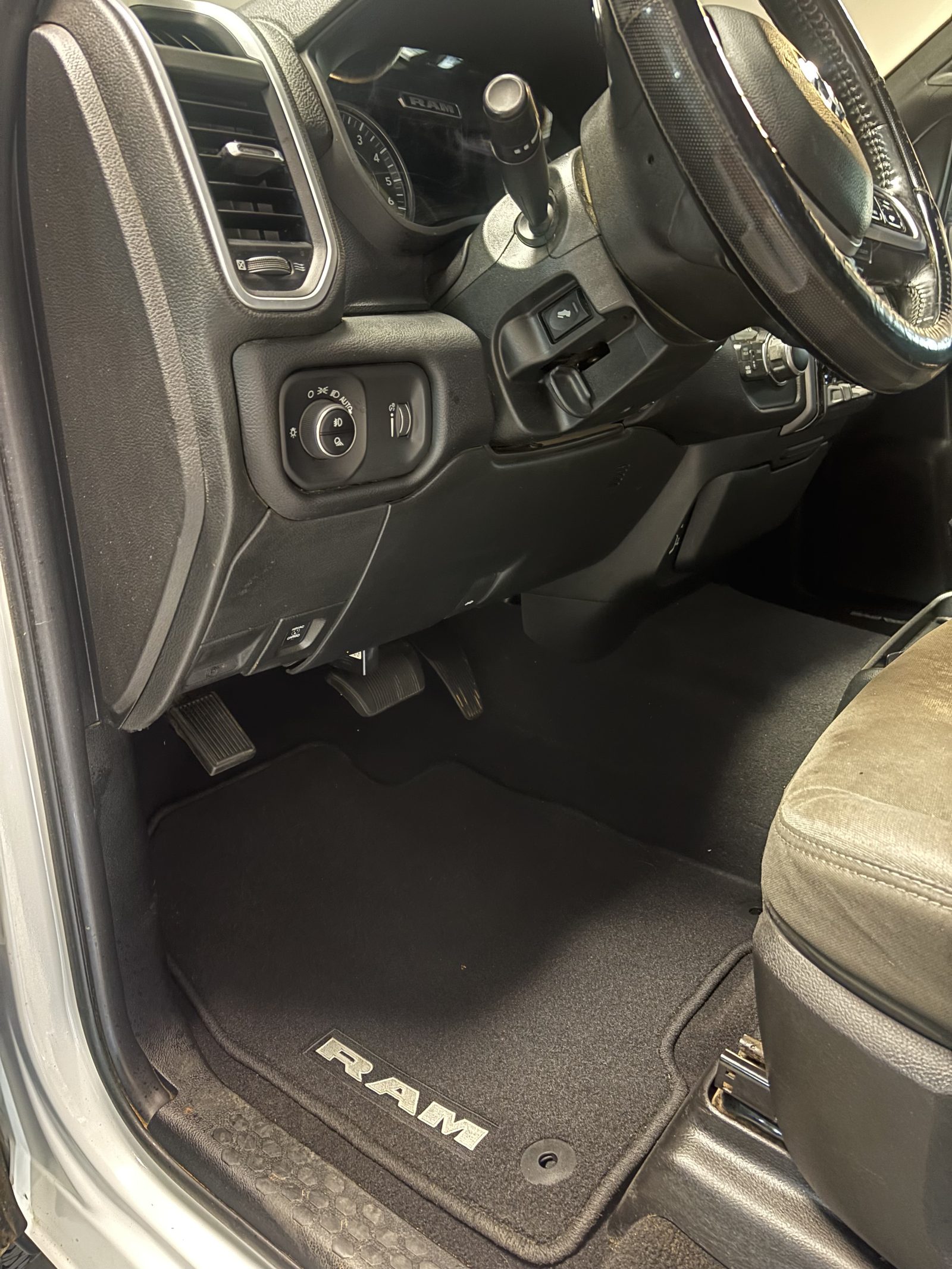 Spotless cab and clean floor mats after interior detail — RAM 1500